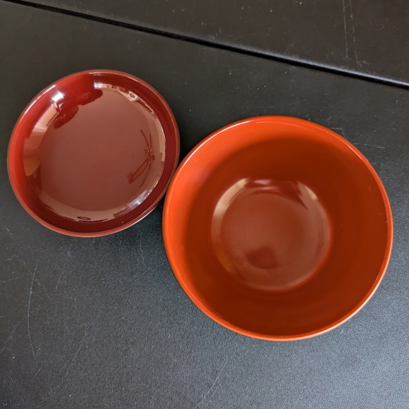 Elegant Black and Red Dining Set - Picture 3 of 5